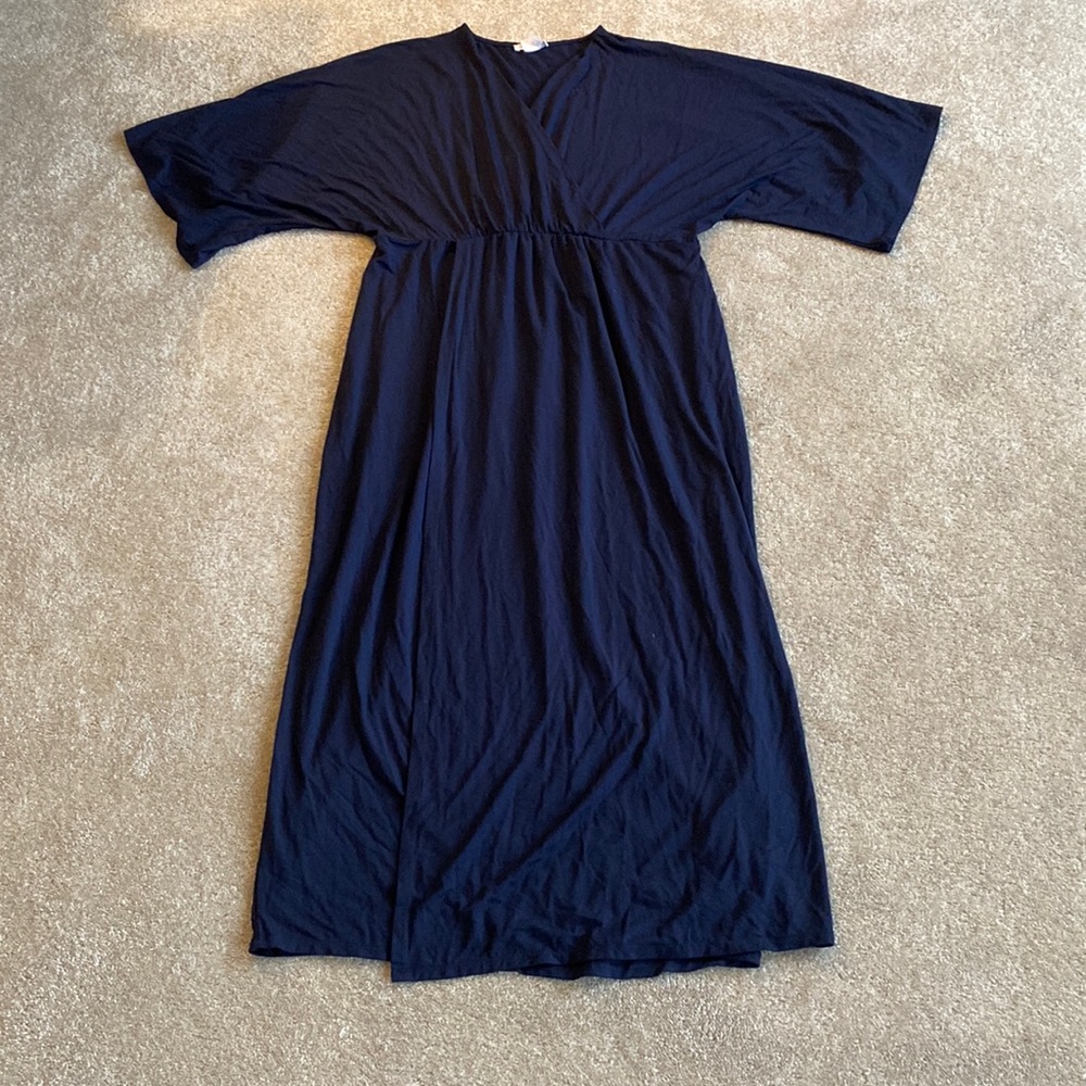 Gently used Ingrid & Isabel Navy Blue Maternity Dress